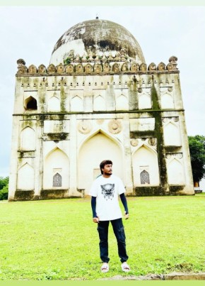 Krishna из Hyderabad 32 года