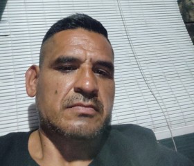 Aisaac, 41, Tijuana