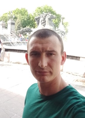 Андрей из Новосибирска 30 лет
