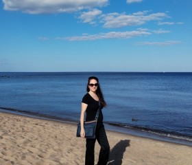 Yana, 45, Saint Petersburg