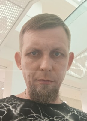Евгений из Ижевска 44 года