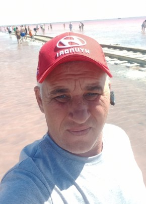 михаил из Краснотурьинска 45 лет