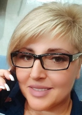 Ольга, 47, Россия, Симферополь