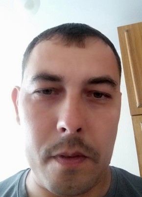 Антон Остроухов, 39, Россия, Оренбург
