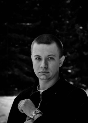 Никита из Челябинска 22 года
