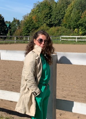Elena, 42, Russia, Moscow