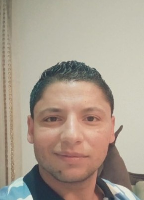 Chedi, 35, People’s Democratic Republic of Algeria, El Kala