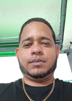 Luis alfredo, 33, República de Santo Domingo, Santo Domingo