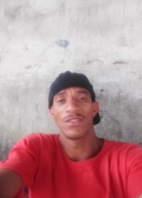 Eduardo, 32, República Federativa do Brasil, Goiânia
