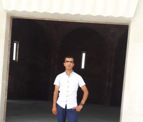 ARTUR, 38, Ararat