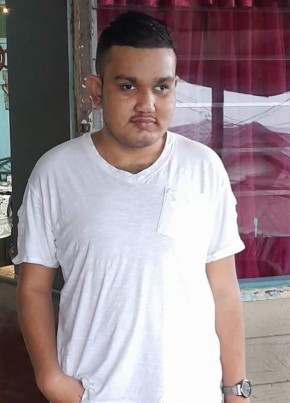 Vishnu, 19, Trinidad and Tobago, Mon Repos