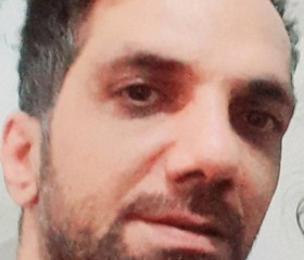 Alireza, 40, Sanandaj