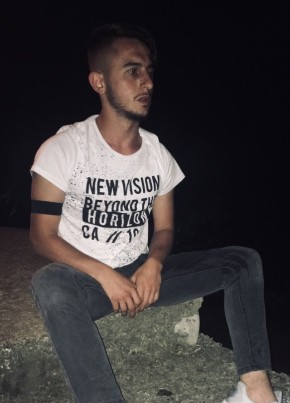 Onur Aydın, 25, Türkiye Cumhuriyeti, Rize