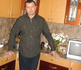 Виктор, 57 лет, Чашнікі