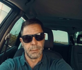 Marco, 18, Benedita