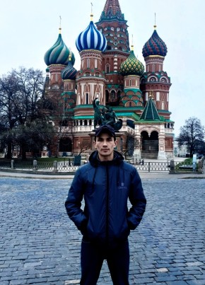 Бегназар из Hayes 22 года