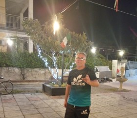 Salvatore, 55, Catanzaro
