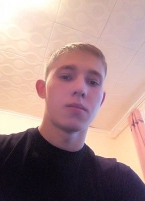 Павел, 26, Россия, Сокол