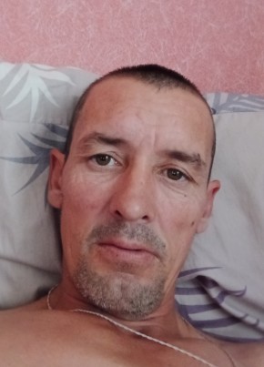 Иван из Улан-Удэ 44 года