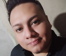 Andrés, 31, Guayaquil