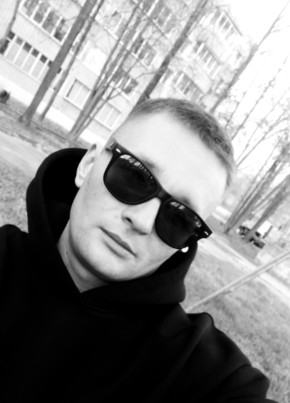 Андрей из Киров (Кировской обл.) 18 лет