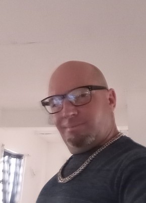 Jose Luis, 46, Commonwealth of Puerto Rico, Ponce