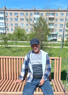 Учкун из Верхней Салды 49 лет