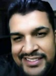 Hernan, 43, Medellin