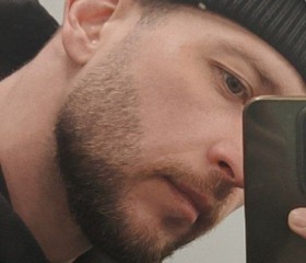 Anton, 30, Moscow
