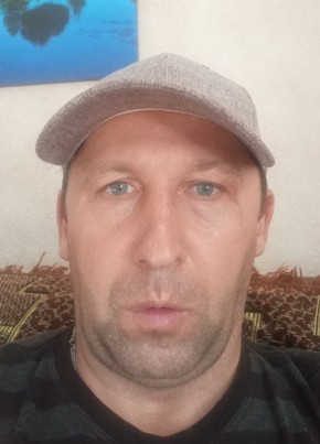 Павел из Калача 42 года