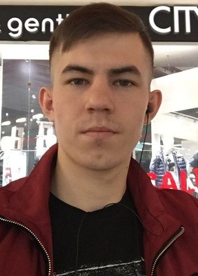 Николай, 29, Россия, Адамовка