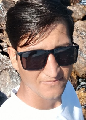 Gerçek из Ayvacık (Çanakkale) 25 лет