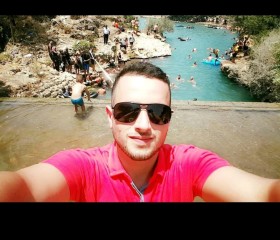 Yosef, 22, Janin