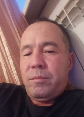 Суяркул из Красноярска 49 лет