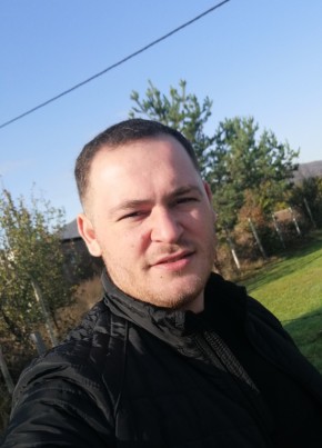 Gazi, 29, Republika e Kosovës, Gjakovë