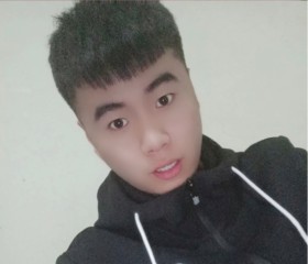张伟, 26, Pingliang