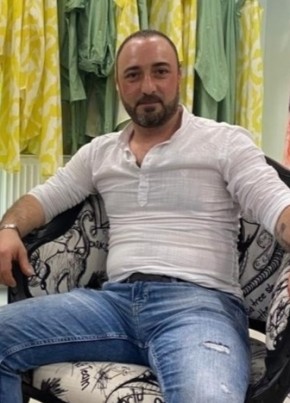 Артур из Абрау-Дюрсо 42 года