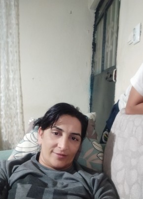 Zahide, 47, Türkiye Cumhuriyeti, Karabel