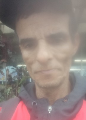 Djxbfjckcxkjc из Resende 50 лет
