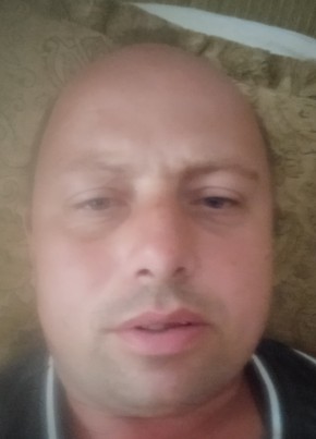 Joseph Mykulanin из Мукачево 44 года