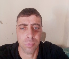 Sergey, 43, Poltavka