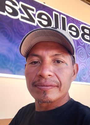 Miguel Ángel, 41, República de Guatemala, Huehuetenango