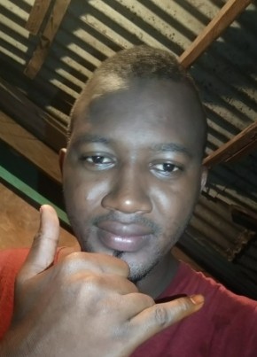 BiG Tidiane, 28, Liberia, Monrovia