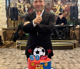 Medzhik, 50, Bakixanov