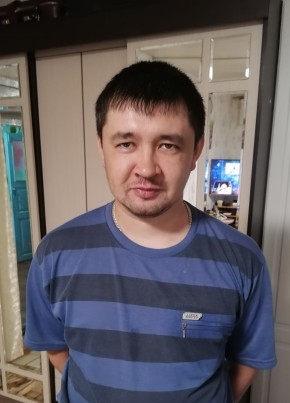 Айбулат из Уфы 34 года