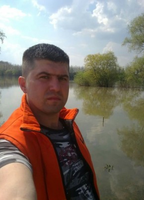 sasha, 25, Serbia, Nis