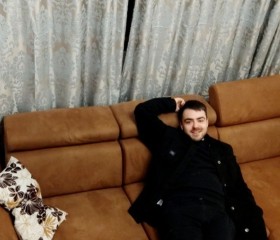 Anatolij, 28, Berlin