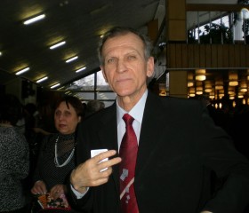Петр, 69 лет, Омск