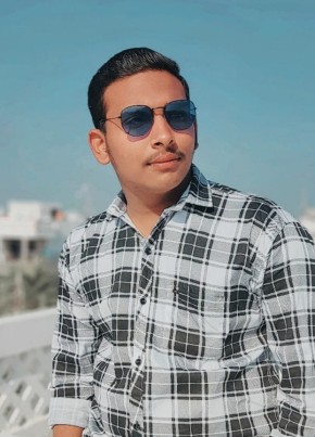 Aryan, 20, India, Ahmedabad