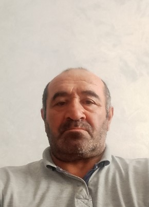 Гусейн из Кизляра 63 года